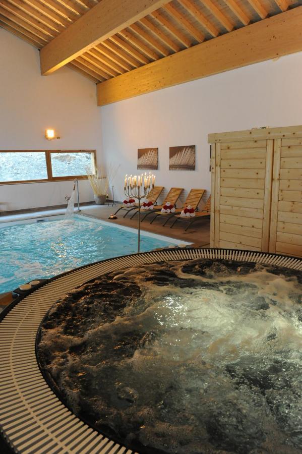 Cozyloge, Orelle & Les 3 Vallees ภายนอก รูปภาพ